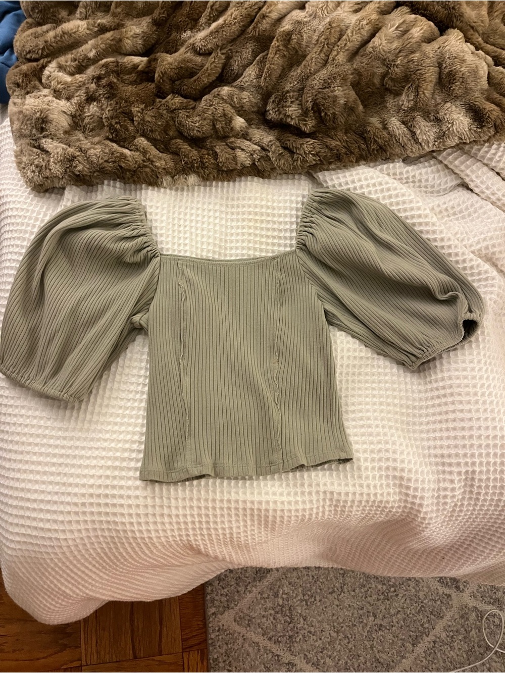 Square Neck Puff Sleeve Top in Sage Green